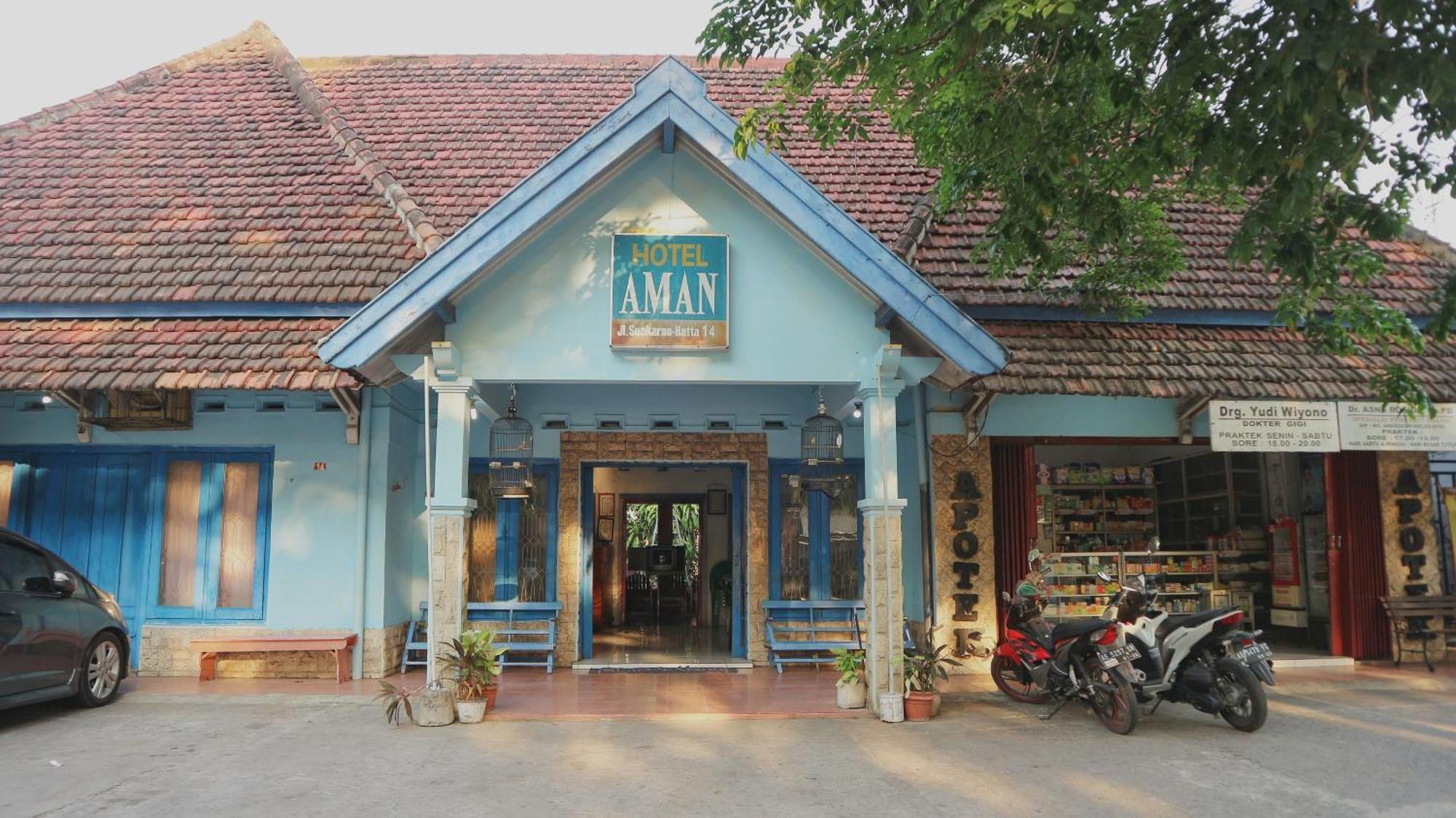 Oyo Life 1972 Aman Family Inn Syariah Ponorogo Exteriér fotografie